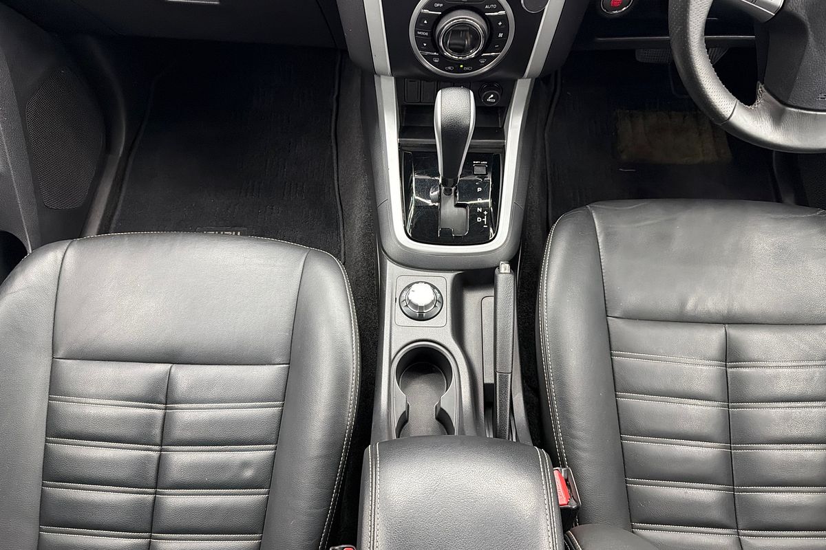 2018 Isuzu MU-X LS-T