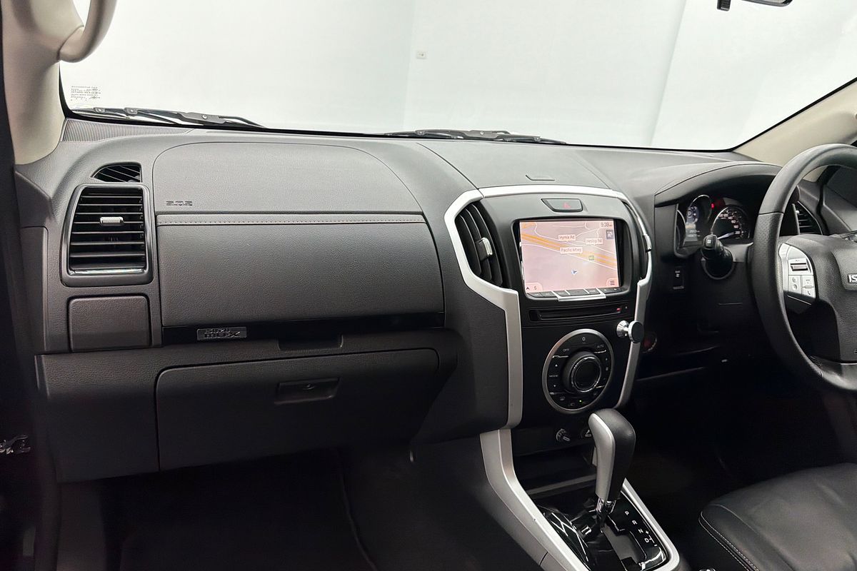 2018 Isuzu MU-X LS-T