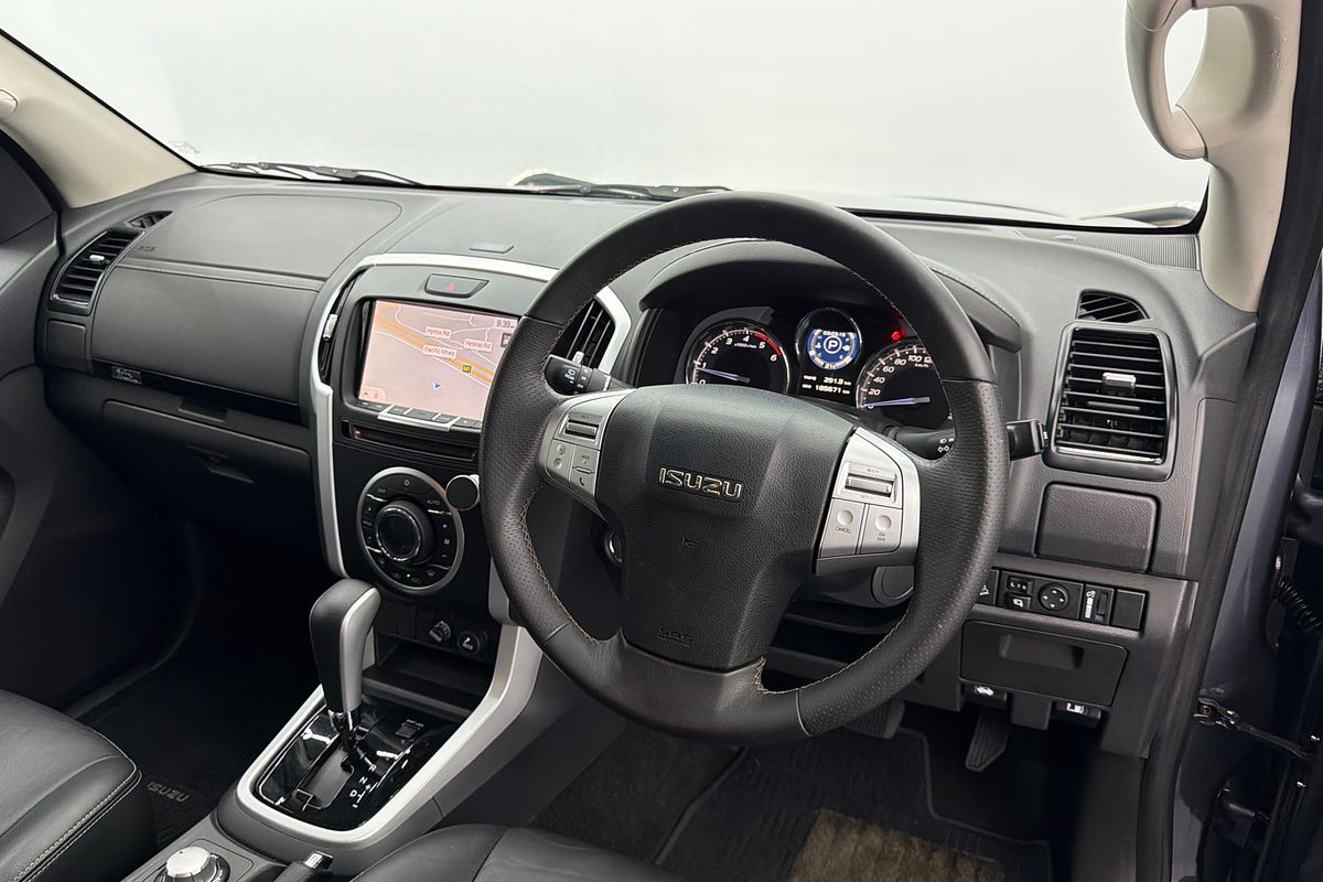 2018 Isuzu MU-X LS-T