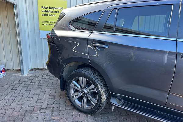 2023 Isuzu MU-X LS-T thumb-5