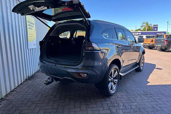 2023 Isuzu MU-X LS-T thumb-9