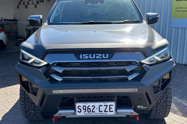 2023 Isuzu MU-X LS-T thumb-18
