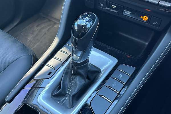 2023 Isuzu MU-X LS-T thumb-27