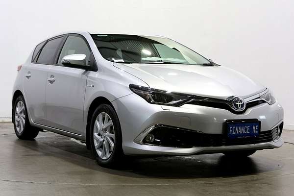 2018 Toyota Corolla Hybrid ZWE186R