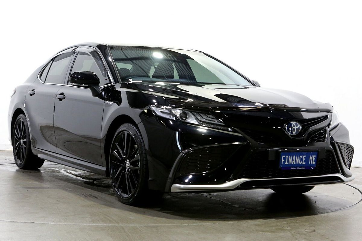 2022 Toyota Camry SX AXVH70R
