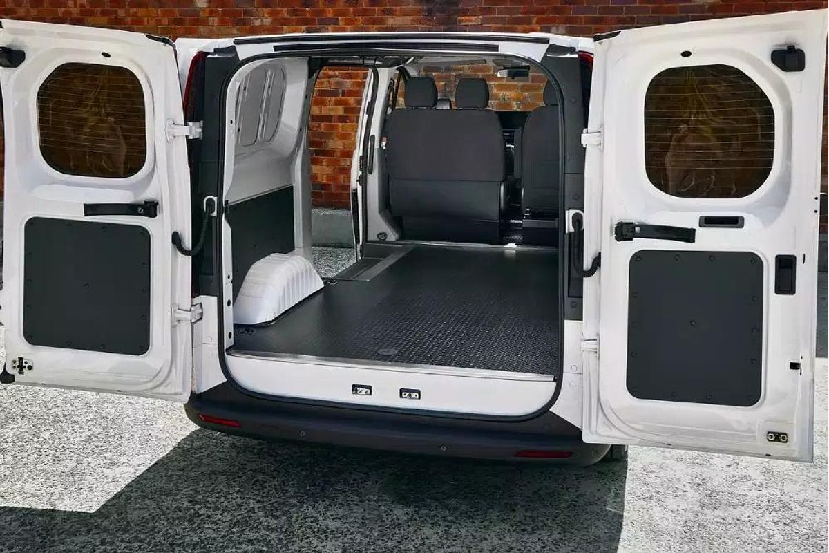 2026 LDV eDeliver 7 SWB Low Roof