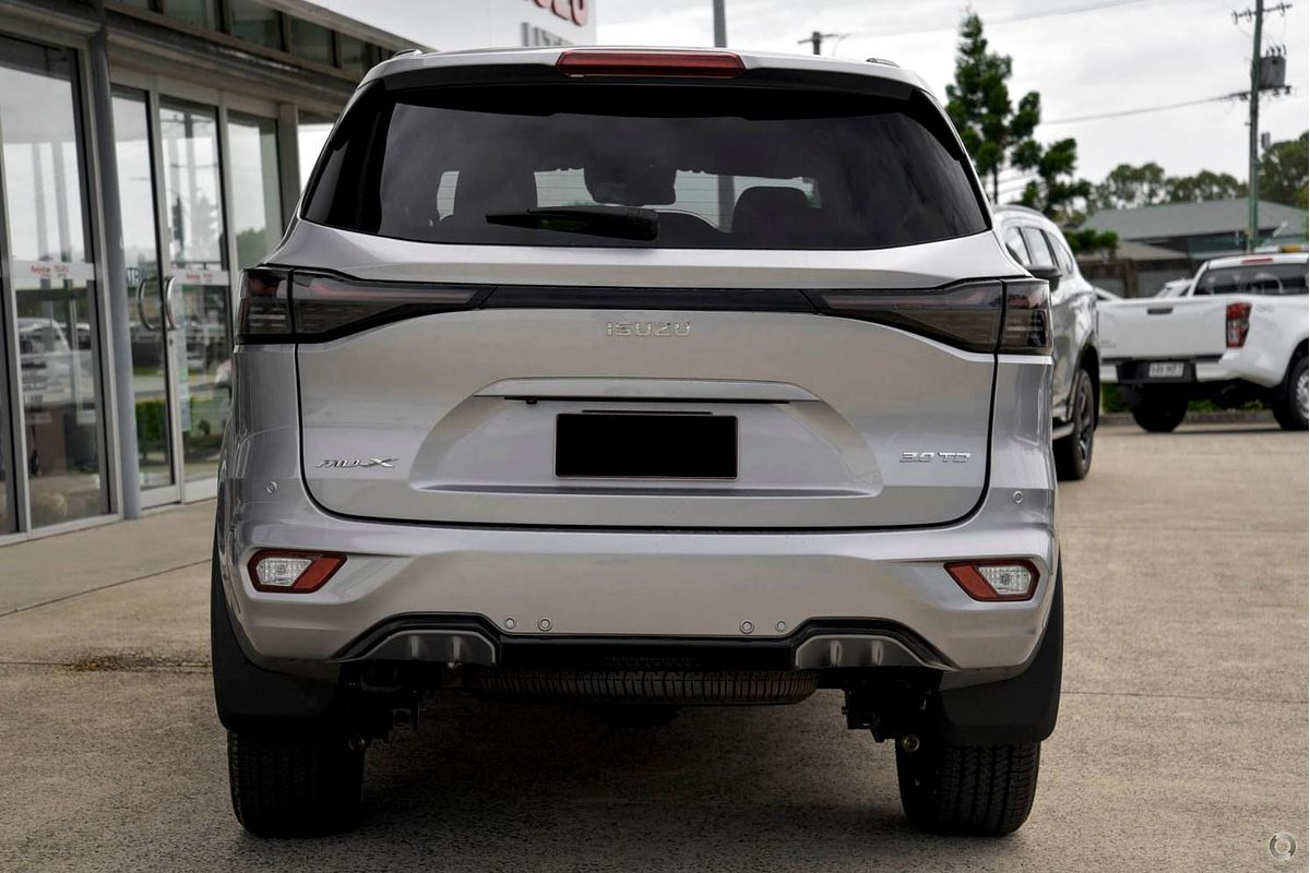 2026 Isuzu MU-X LS-T