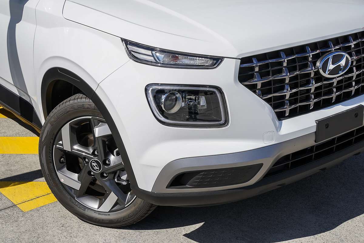 2025 Hyundai Venue Elite QX.V5