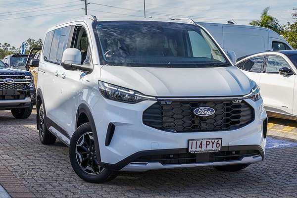 2025 Ford Tourneo Active AV SWB