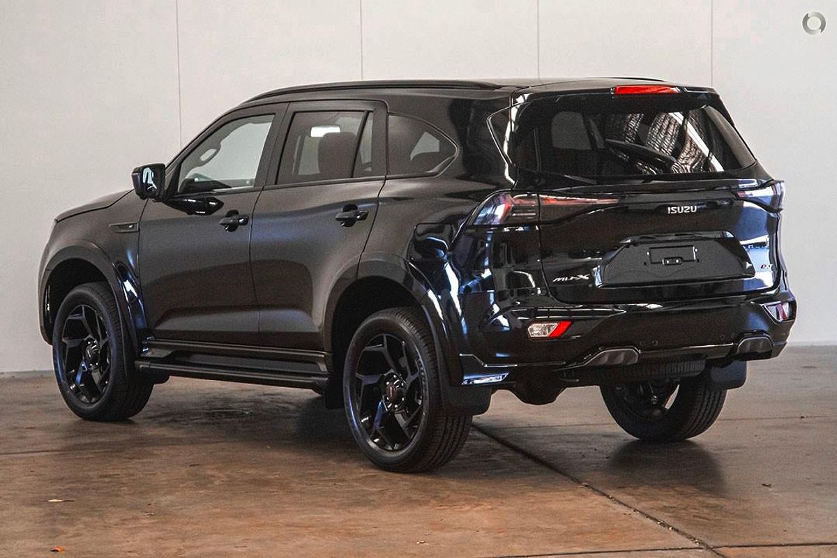 2026 Isuzu MU-X X-TERRAIN