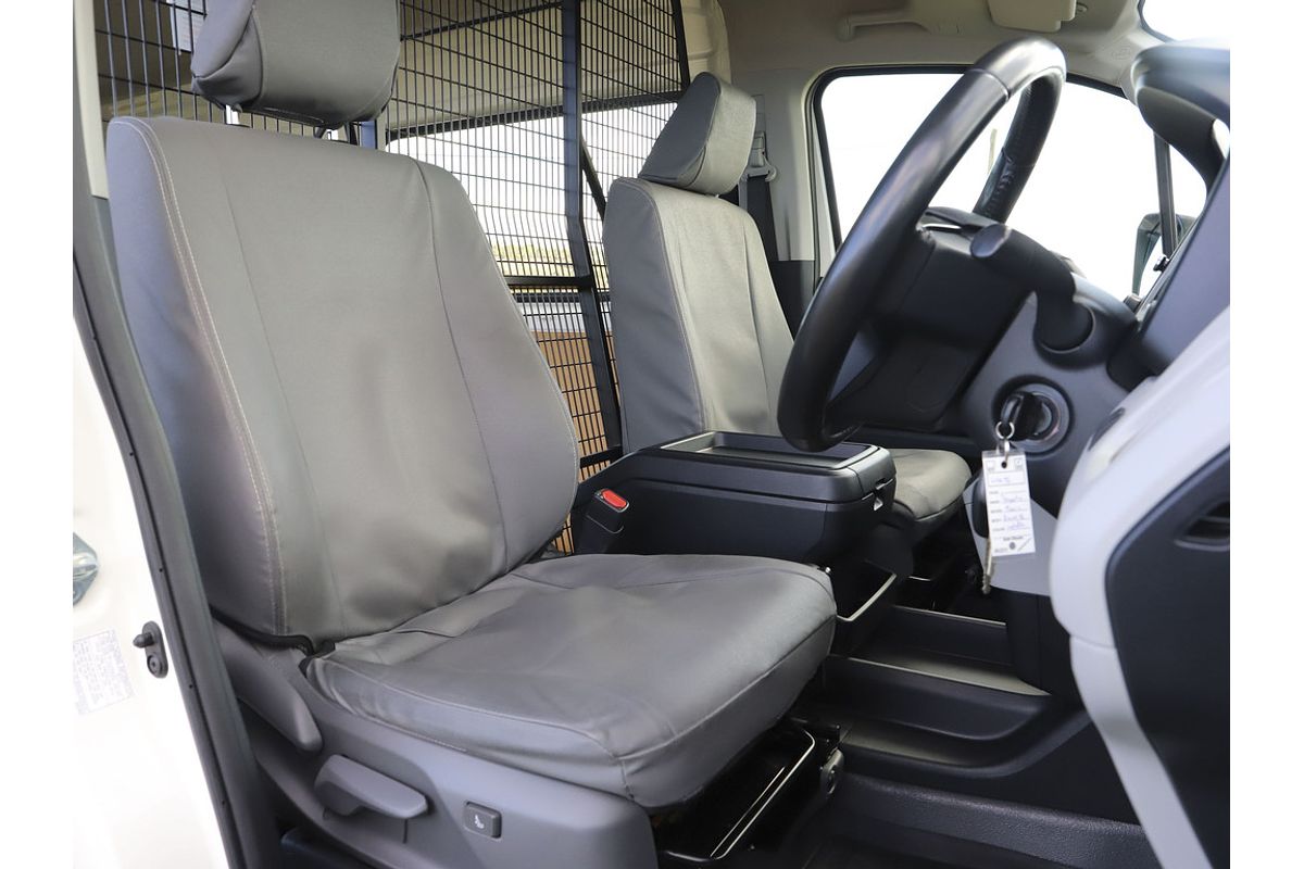 Hiace Van SLWB 2.8L T Diesel Automatic 9639220 005