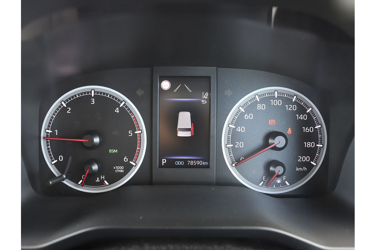Hiace Van SLWB 2.8L T Diesel Automatic 9639220 005
