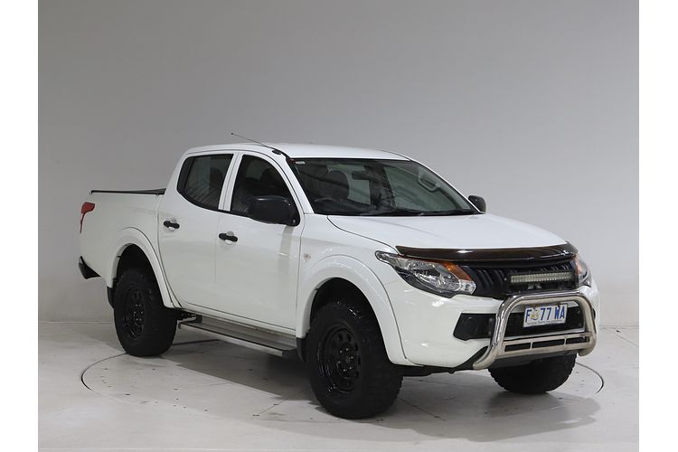 2017 Mitsubishi Triton GLX MQ 4X4