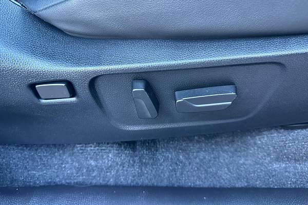 2023 Isuzu D-MAX X-TERRAIN 4X4 thumb-18