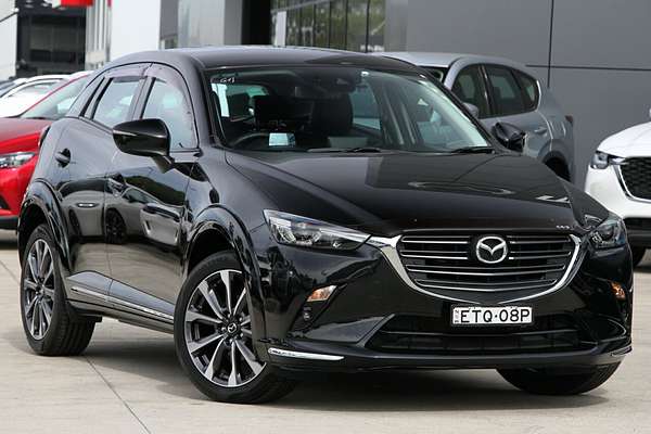 2022 Mazda CX-3 sTouring DK