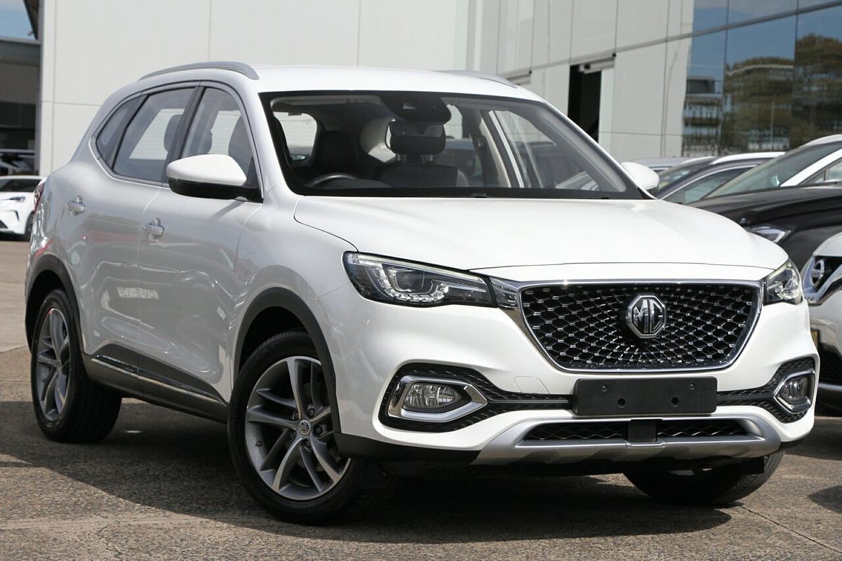 2023 MG HS Excite SAS23