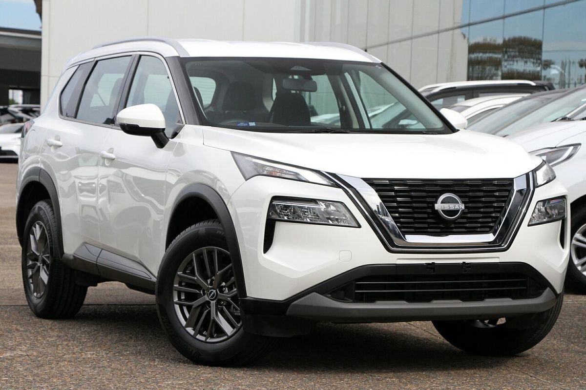 2024 Nissan X-TRAIL ST T33