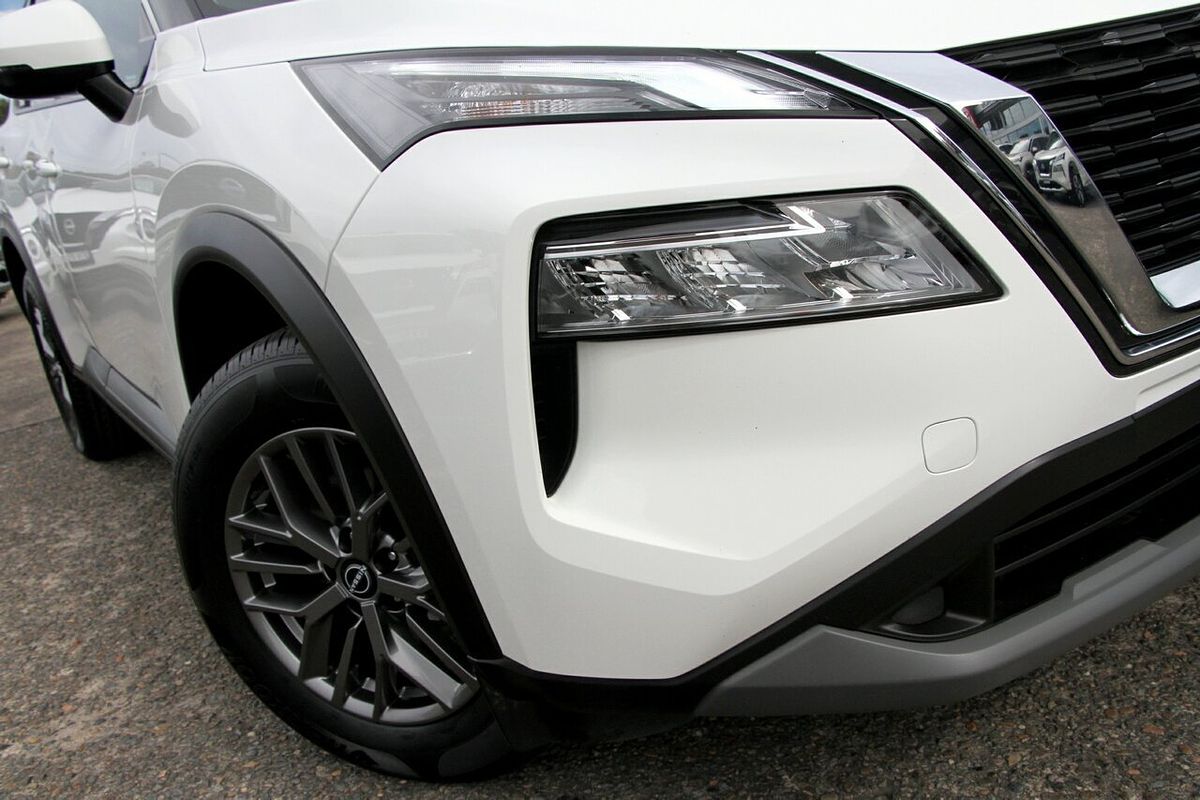2024 Nissan X-TRAIL ST T33