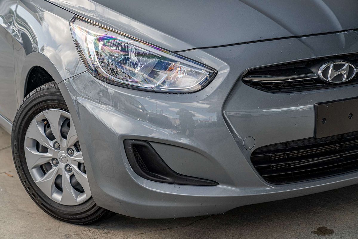 2017 Hyundai Accent Active RB4