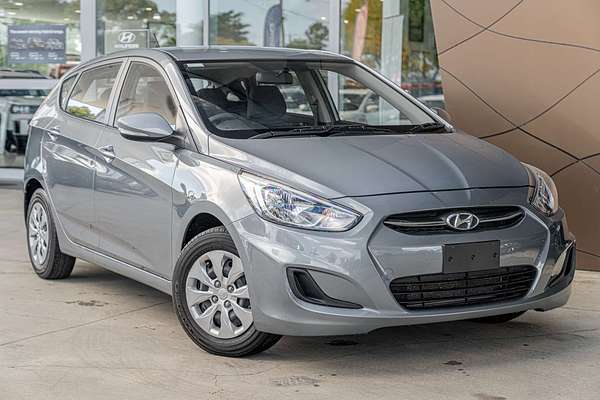 2017 Hyundai Accent Active RB4