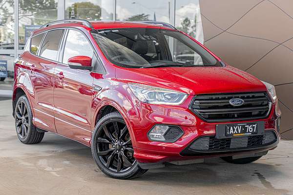 2018 Ford Escape ST-Line ZG