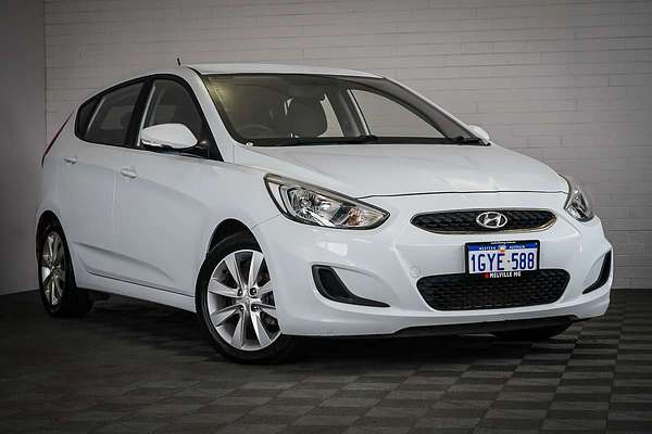 2018 Hyundai Accent Sport RB6