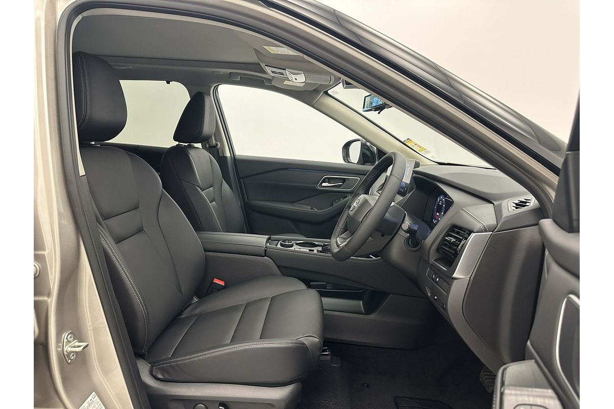 Nissan X-TRAIL 4WD Ti e-POWER MY26