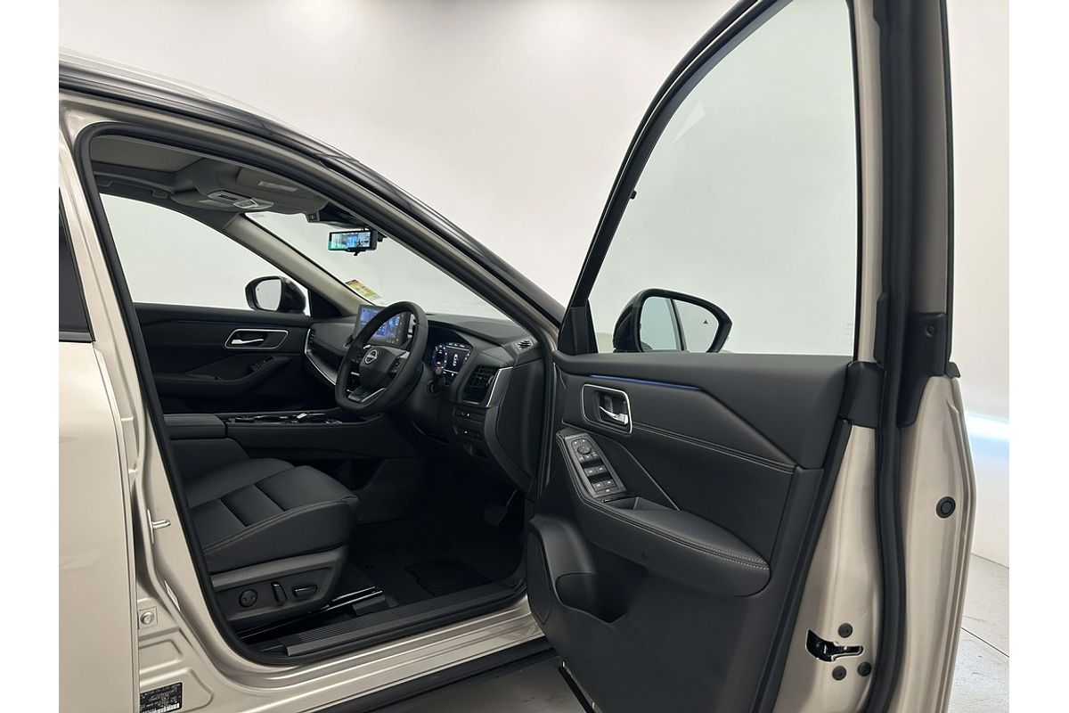 Nissan X-TRAIL 4WD Ti e-POWER MY26