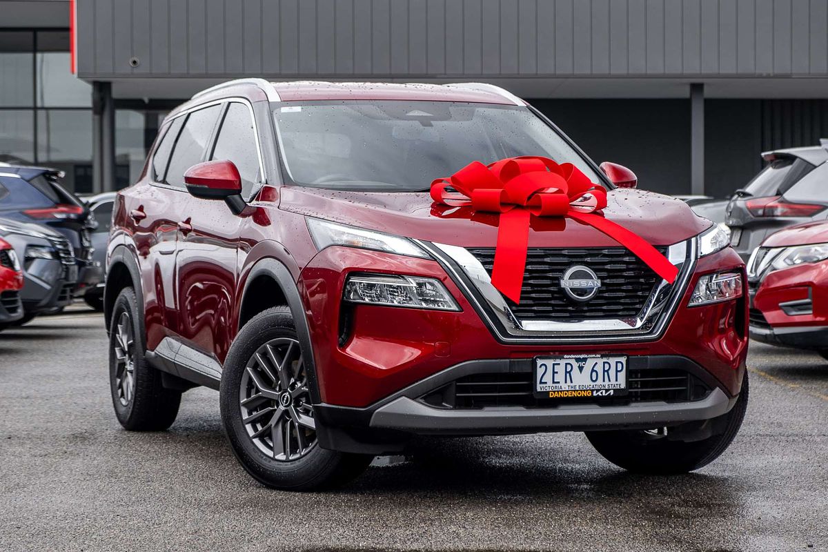 2023 Nissan X-TRAIL ST T33