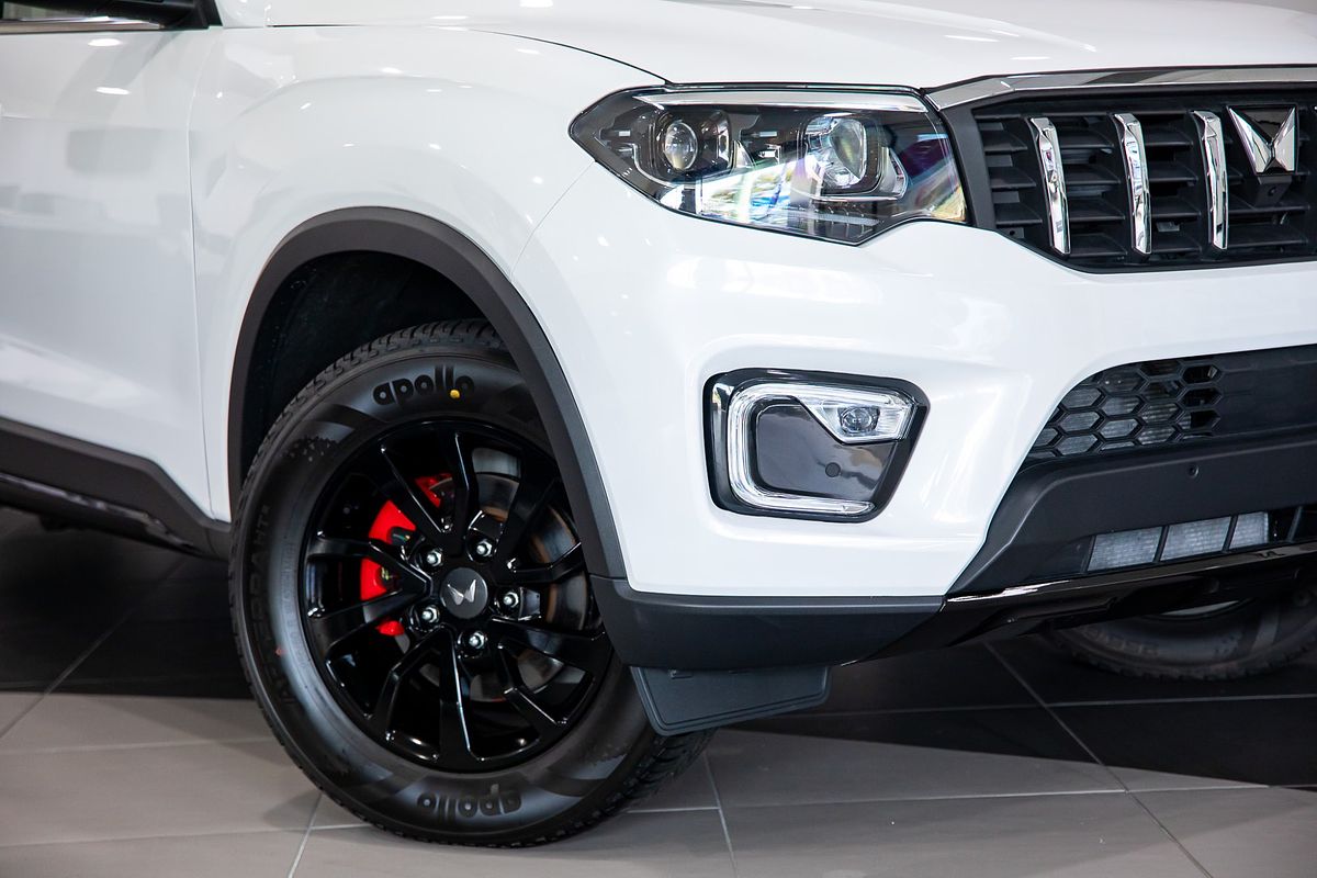 2025 Mahindra Scorpio Z8L+