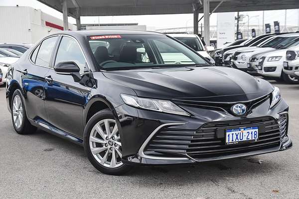 2024 Toyota Camry Ascent AXVH70R