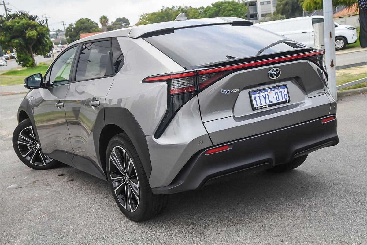 2024 Toyota bZ4X XEAM10R