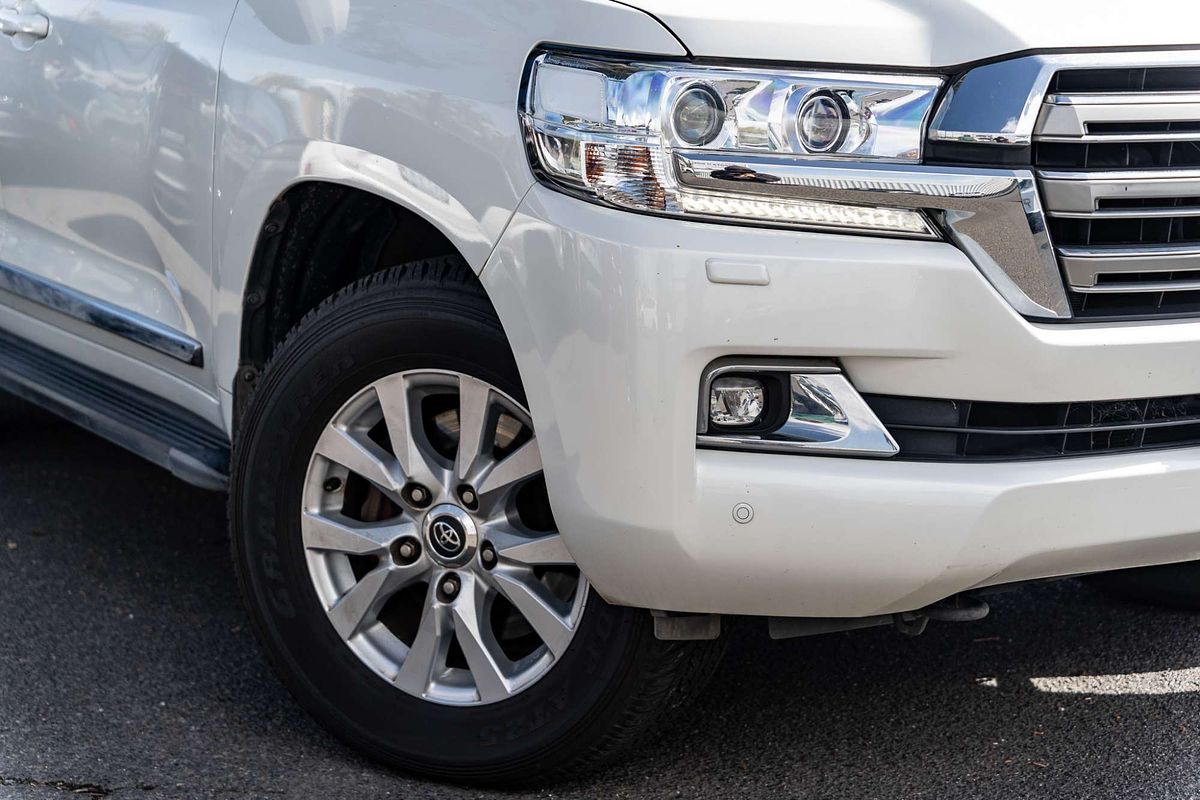 2018 Toyota Landcruiser Sahara VDJ200R