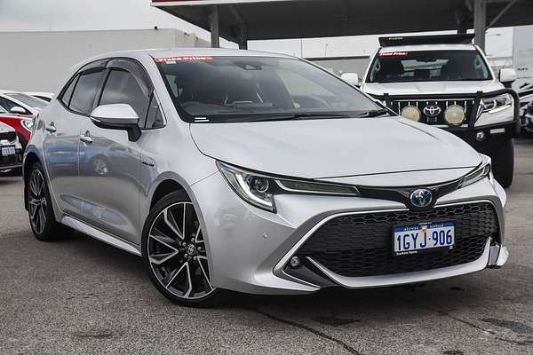 2019 Toyota Corolla ZR Hybrid ZWE211R