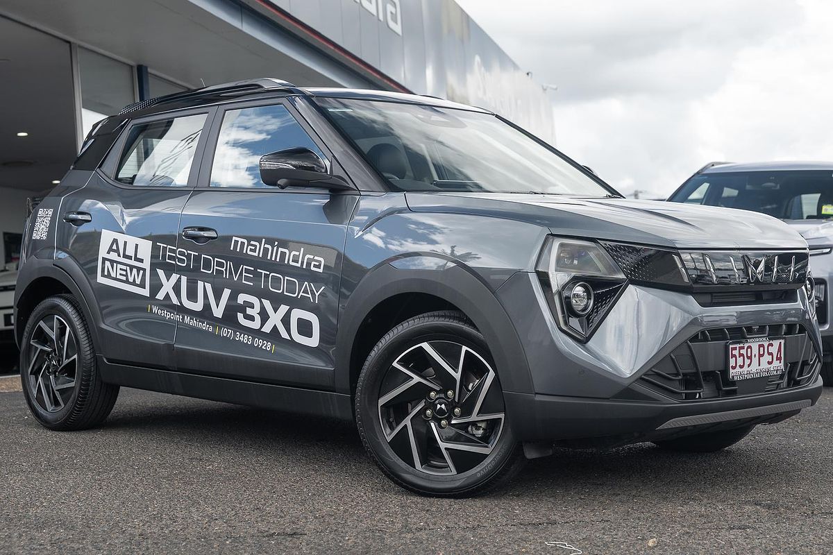 2025 Mahindra XUV3XO AX7L