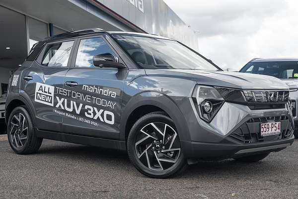 2025 Mahindra XUV3XO AX7L