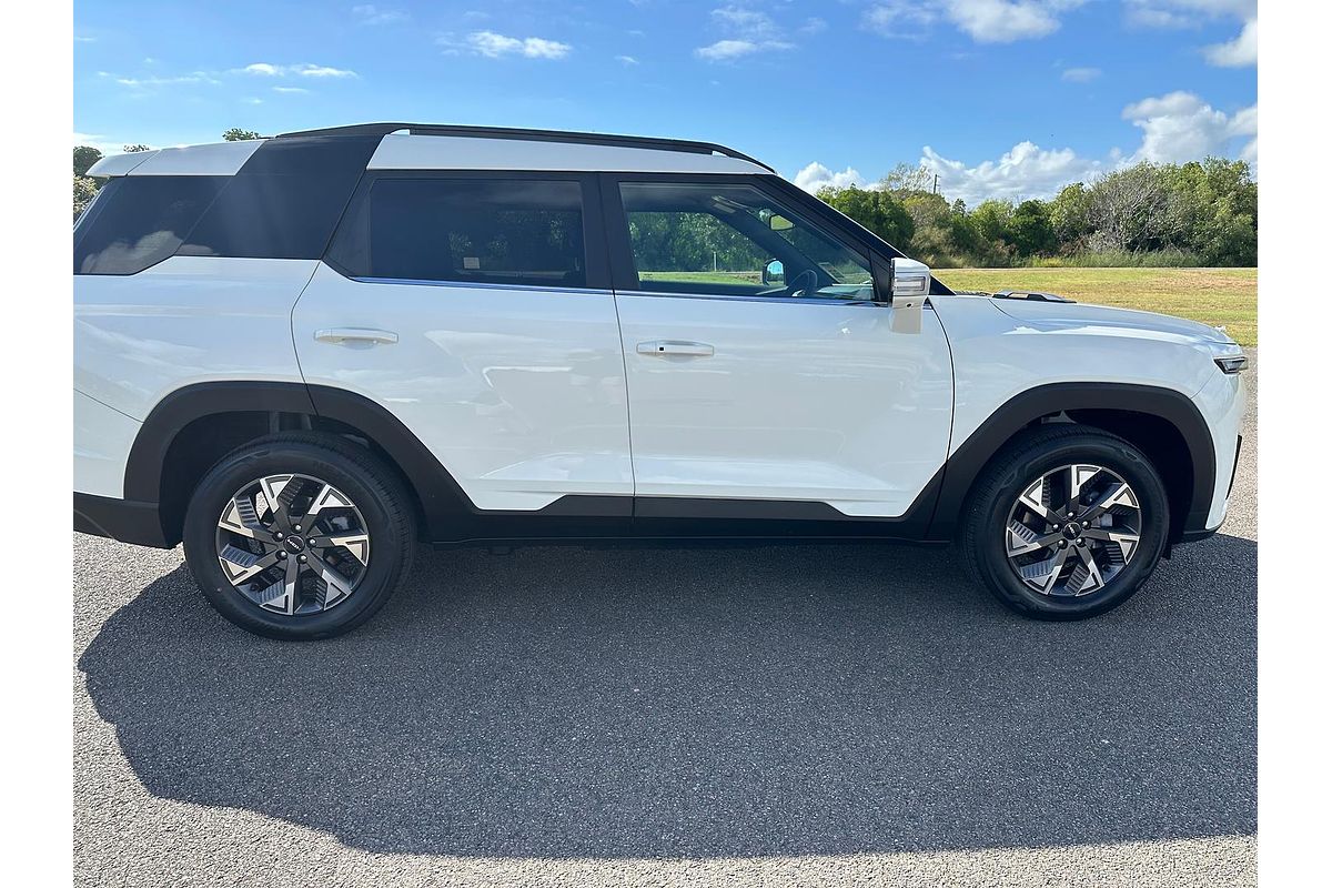 2026 KGM Torres EVX U100