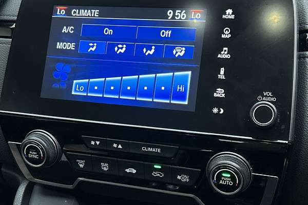 2017 Honda CR-V VTi-S RW thumb-16