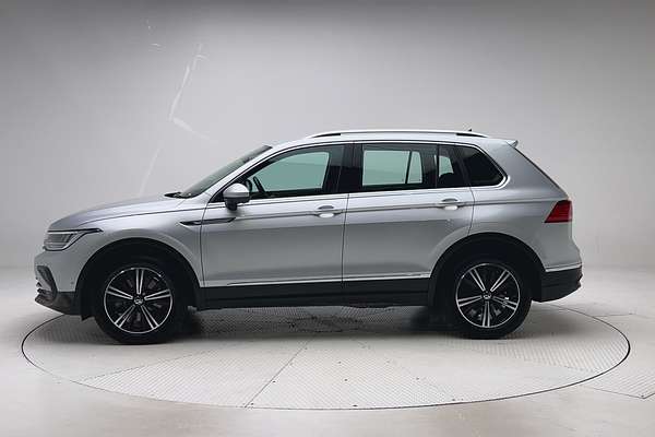 2022 Volkswagen Tiguan 132TSI Life 5N thumb-4