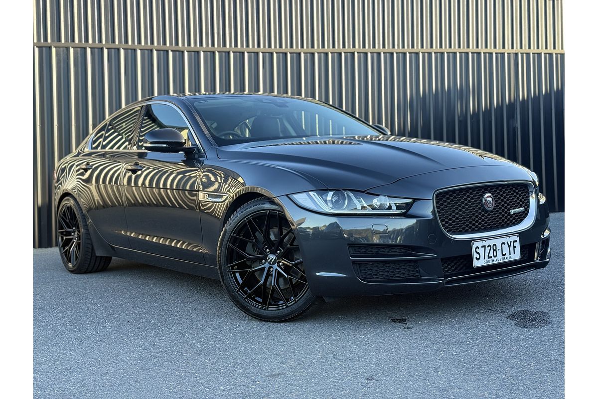 2015 Jaguar XE 20t Prestige X760
