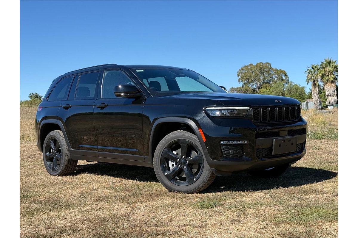 2023 Jeep Grand Cherokee Night Eagle WL