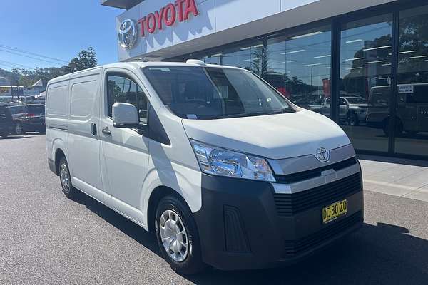 2022 Toyota Hiace GDH300R LWB