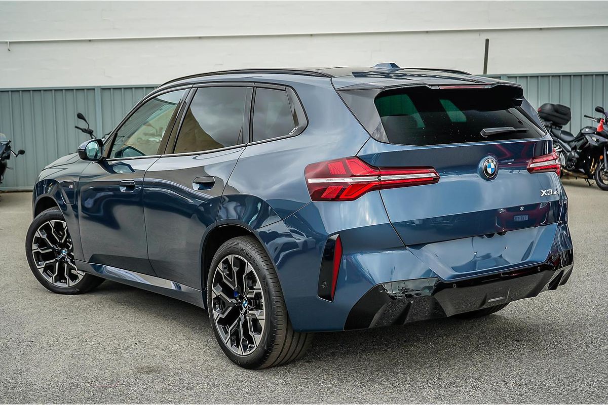 2025 BMW X3 30e xDrive G45