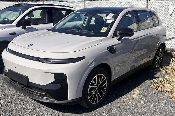 2025 Leapmotor B10 Style A12