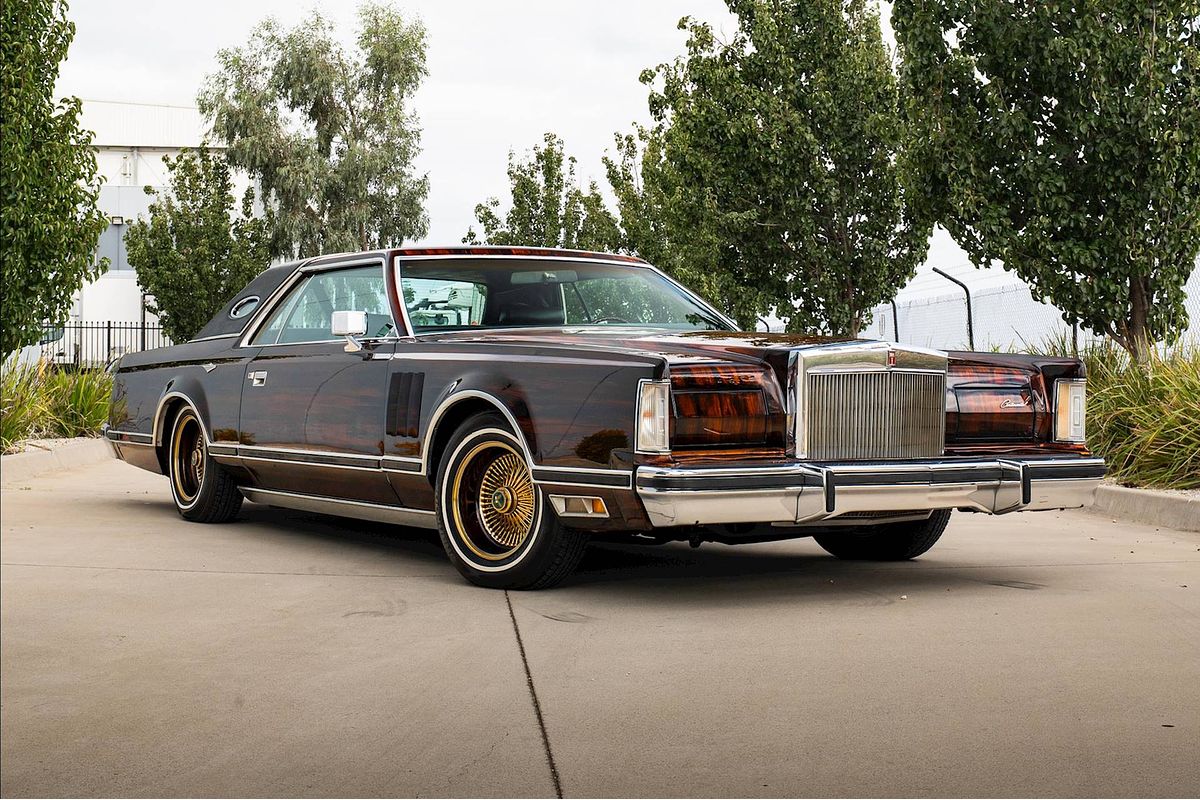 1977 Lincoln CONTINENTAL MARK V