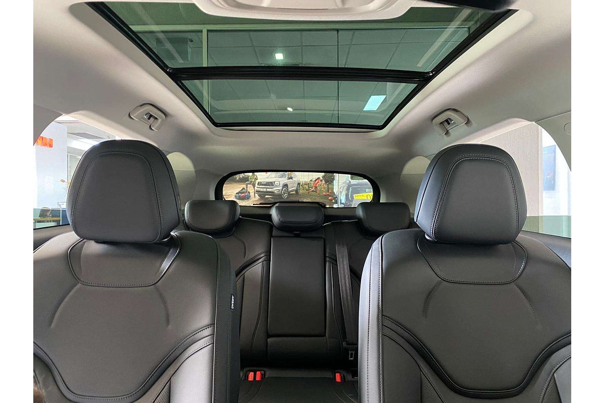 H6 Facelift Ultra Auto PHEV 4X2