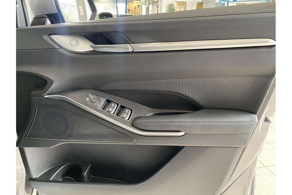 H6 Facelift Ultra Auto PHEV 4X2