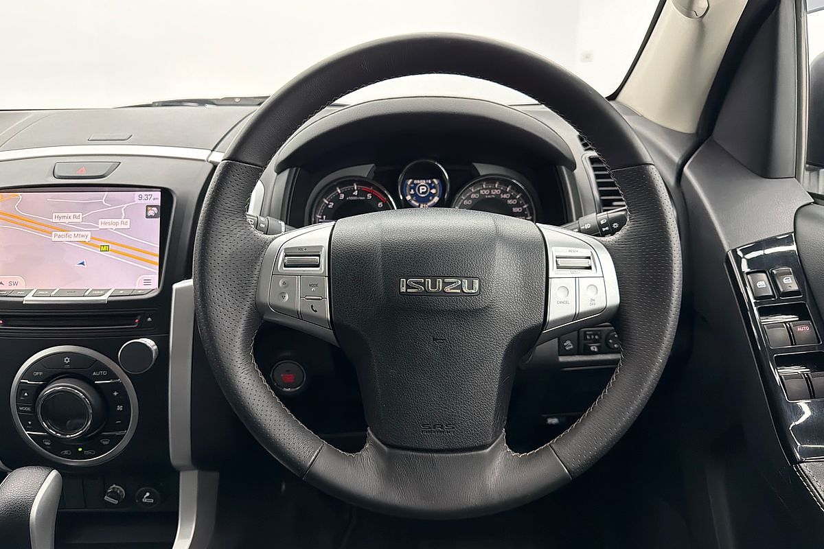 2018 Isuzu MU-X LS-T