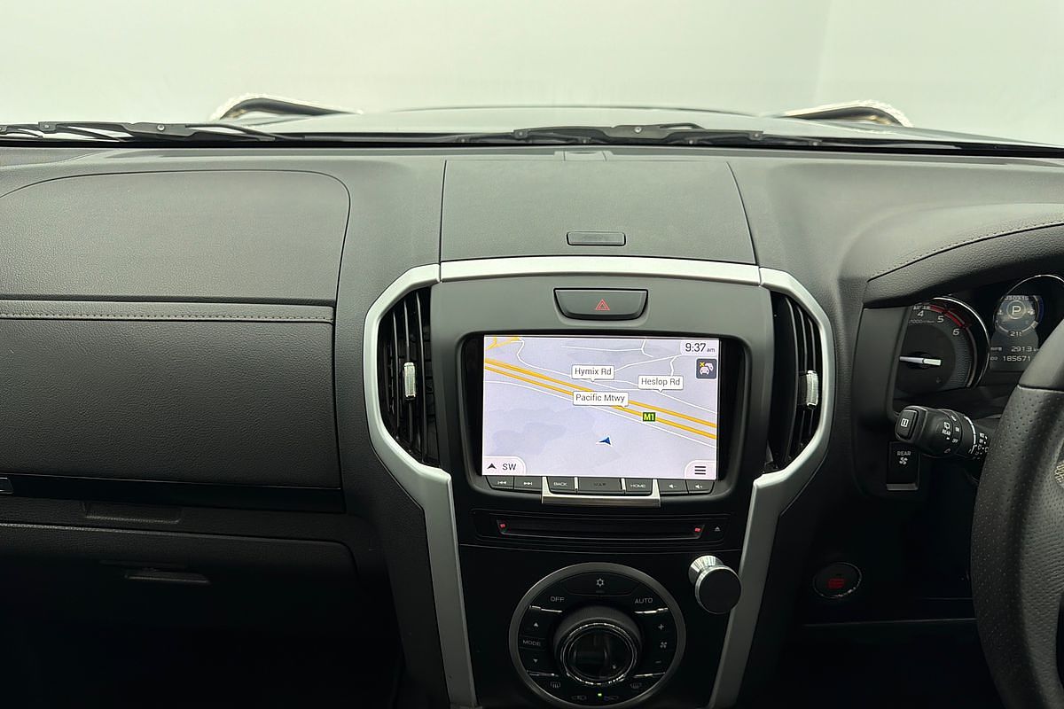 2018 Isuzu MU-X LS-T