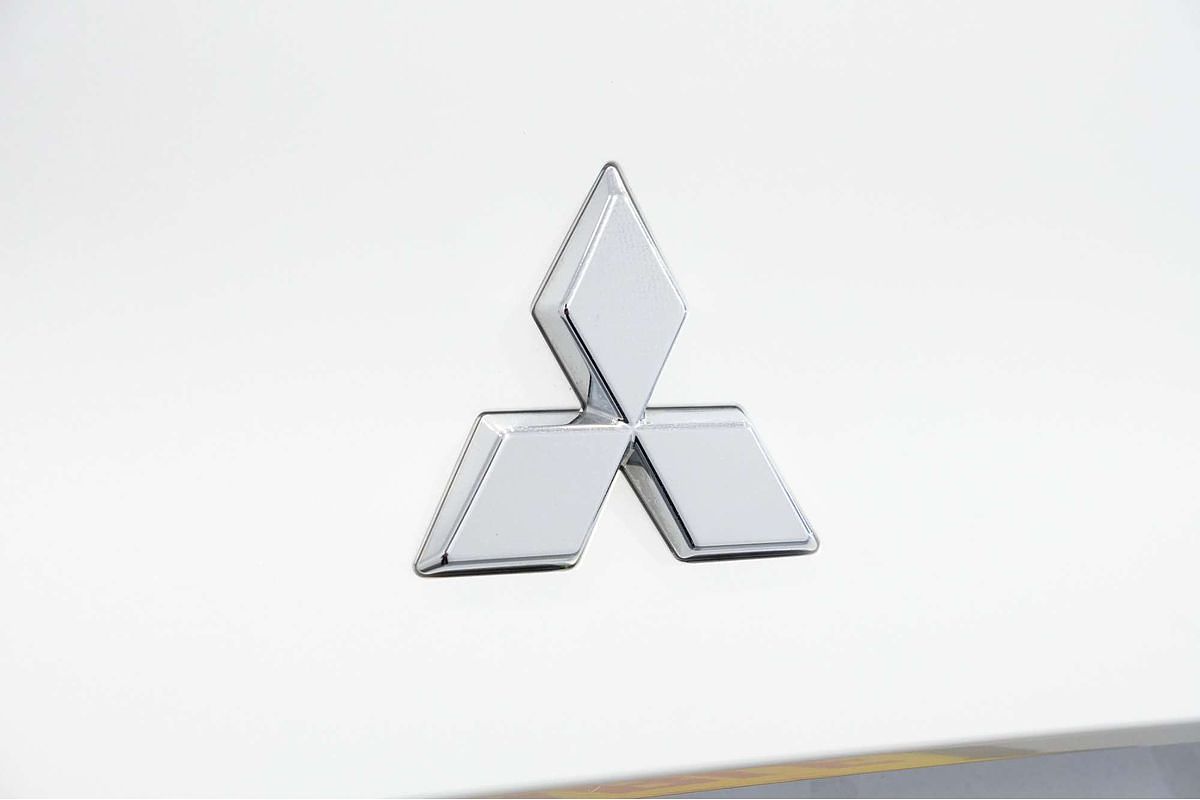 2022 Mitsubishi Outlander LS ZM